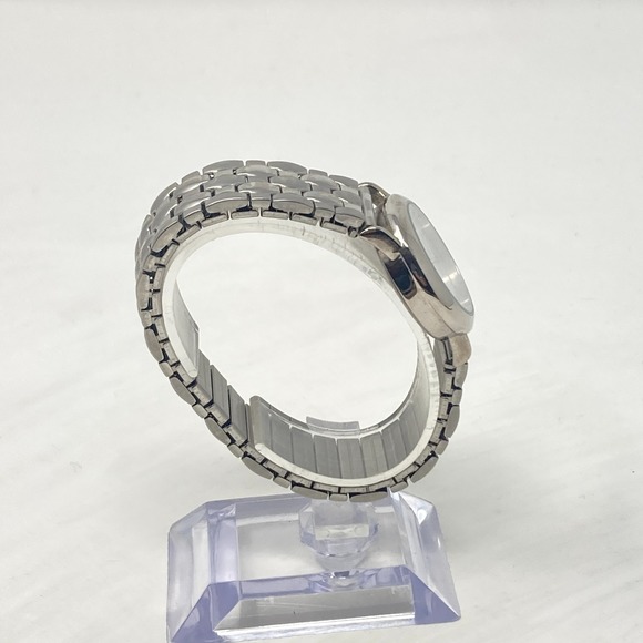 Carriage Easy Reader Watch Women 28mm Silver Tone Matte Stretch Band New Battery - Picture 8 of 14